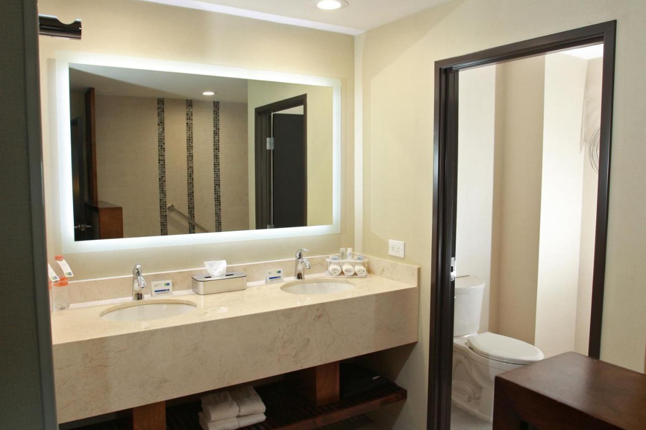 Holiday Inn Express & Suites Mexicali By Ihg Exteriér fotografie