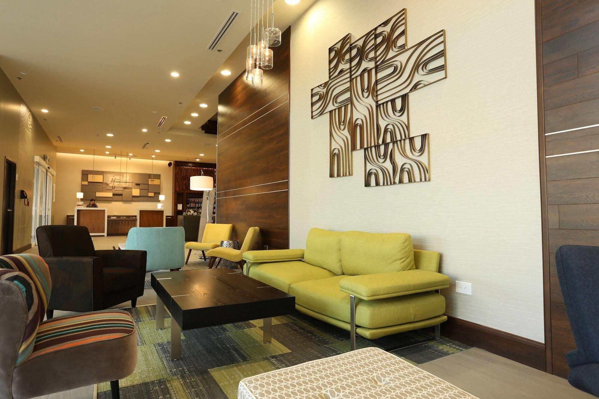 Holiday Inn Express & Suites Mexicali By Ihg Exteriér fotografie